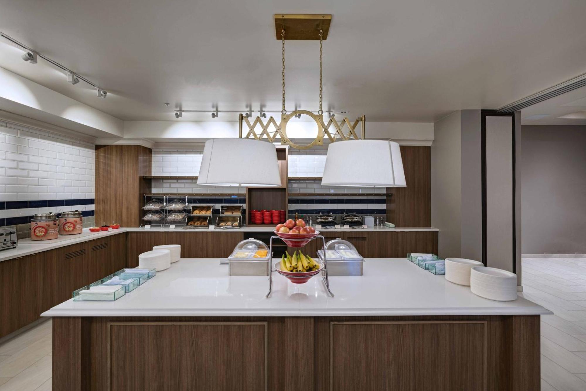 Towneplace Suites By Marriott San Diego Airport/Liberty Station Ngoại thất bức ảnh